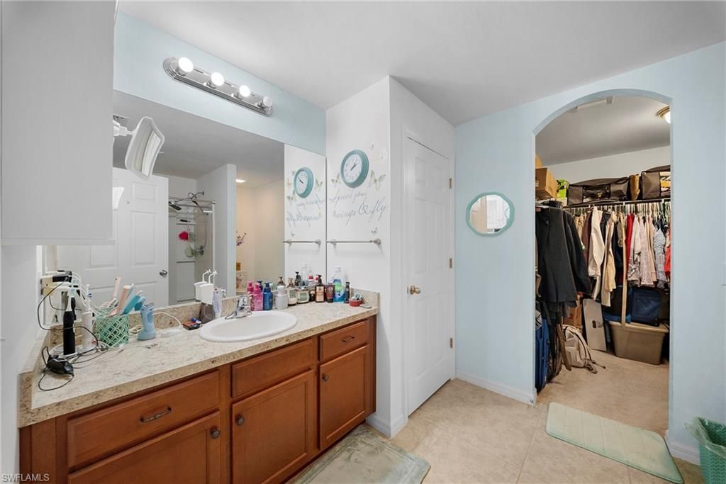 724 Evening Shade Ln , Lehigh Acres, FL 33974 Photo
