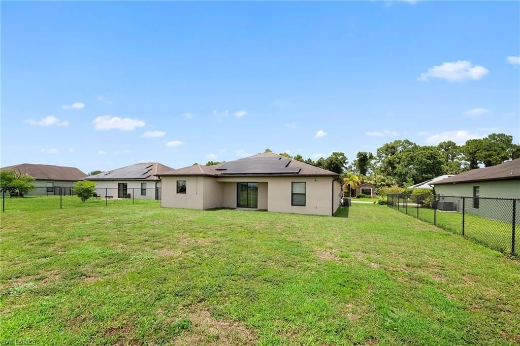 724 Evening Shade Ln , Lehigh Acres, FL 33974 Photo