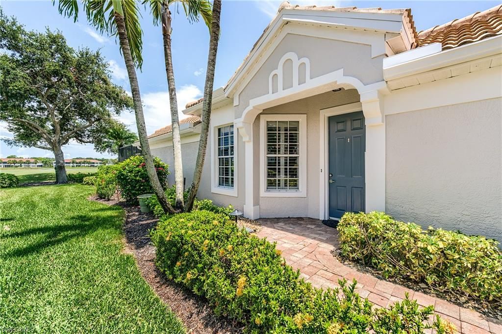 9053 Spring Run Blvd, Estero, FL 34135 Photo