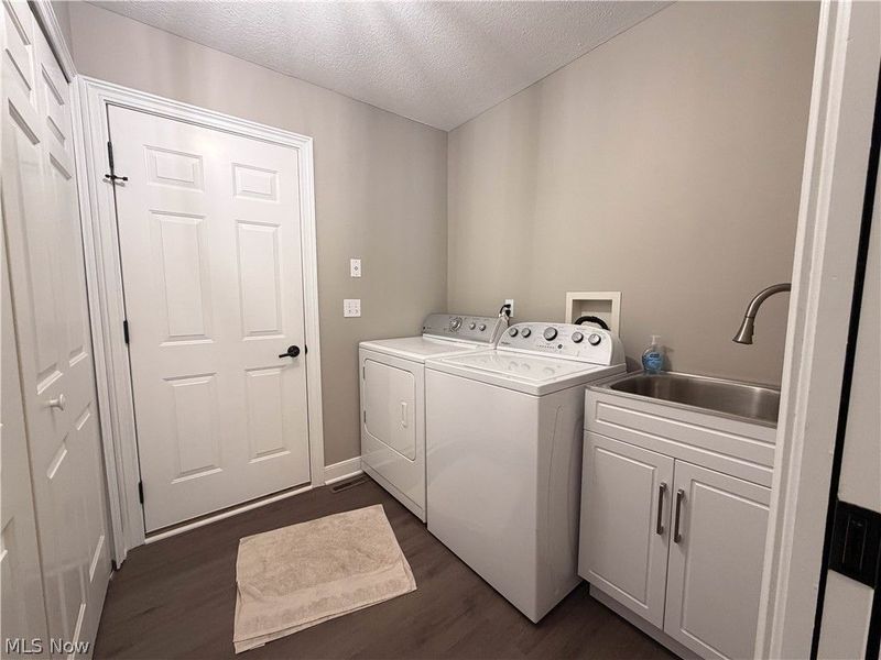 90 Lake Pointe Circle, Canfield, OH 44406 Photo 14