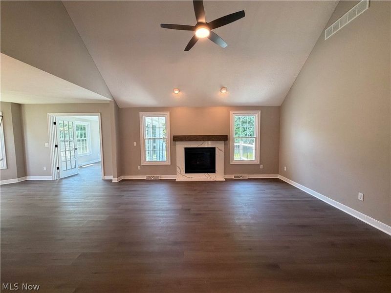 90 Lake Pointe Circle, Canfield, OH 44406 Photo 16