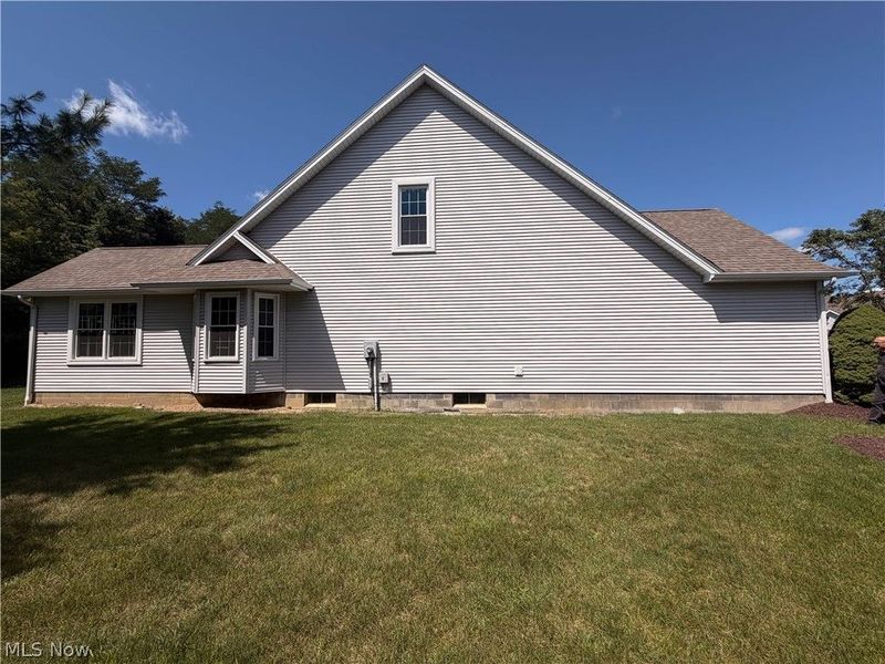 90 Lake Pointe Circle, Canfield, OH 44406 Photo 30