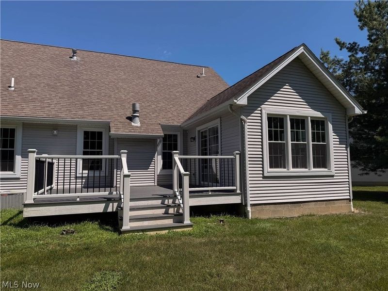 90 Lake Pointe Circle, Canfield, OH 44406 Photo 32
