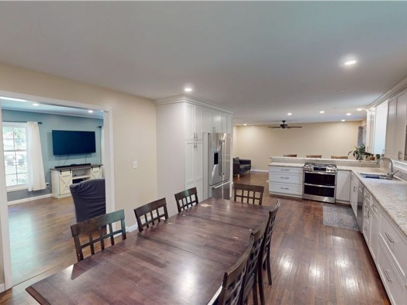 2082 Willowdale Drive, Stow, OH 44224 Photo 9