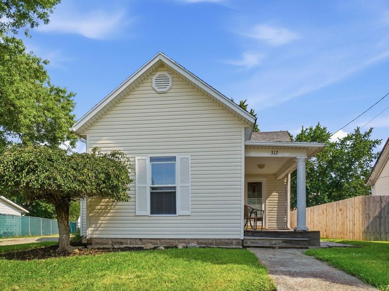 312 Glynwood Road, Wapakoneta, OH 45895 Photo 1