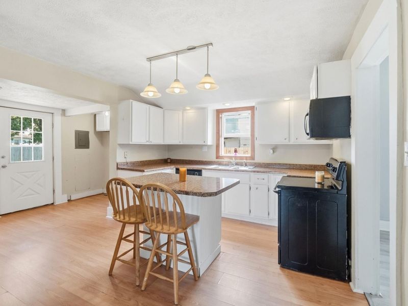 312 Glynwood Road, Wapakoneta, OH 45895 Photo 7