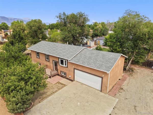 2035 Fountain Mesa Road, Fountain, CO 80817