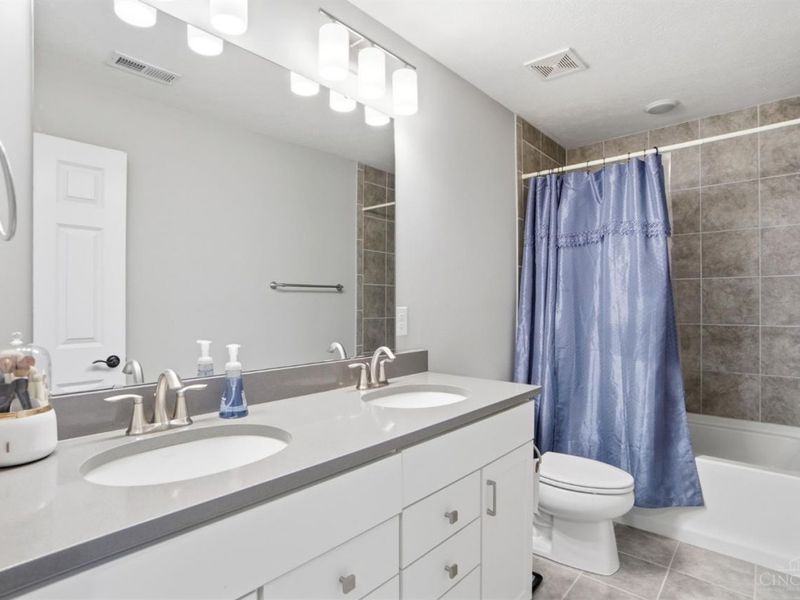 9412 Sunstone Drive, West Chester, OH 45241 Photo 25