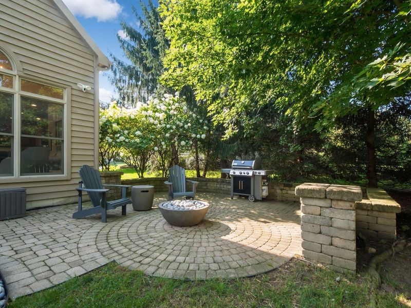 361 Ashmoore Circle W, Powell, OH 43065 Photo 34