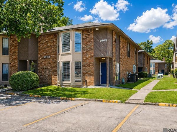1963 S Brightside View Dr, Unit #B, Baton Rouge, LA 70820