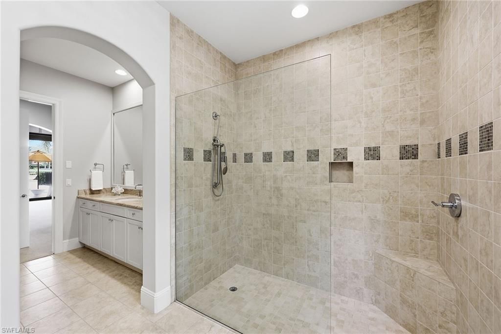16699 Pistoia Way, Naples, FL 34110 Photo