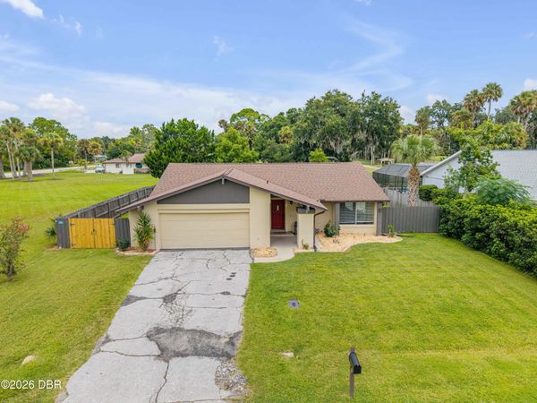 3 Casper Drive, Palm Coast, FL 32137