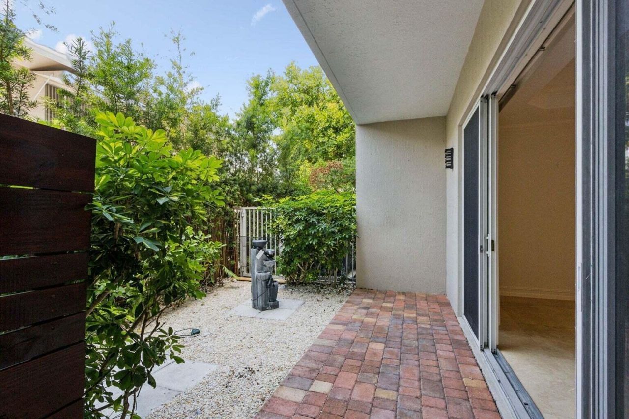 3863 NE 22nd Way, Lighthouse Point, FL 33064 Photo