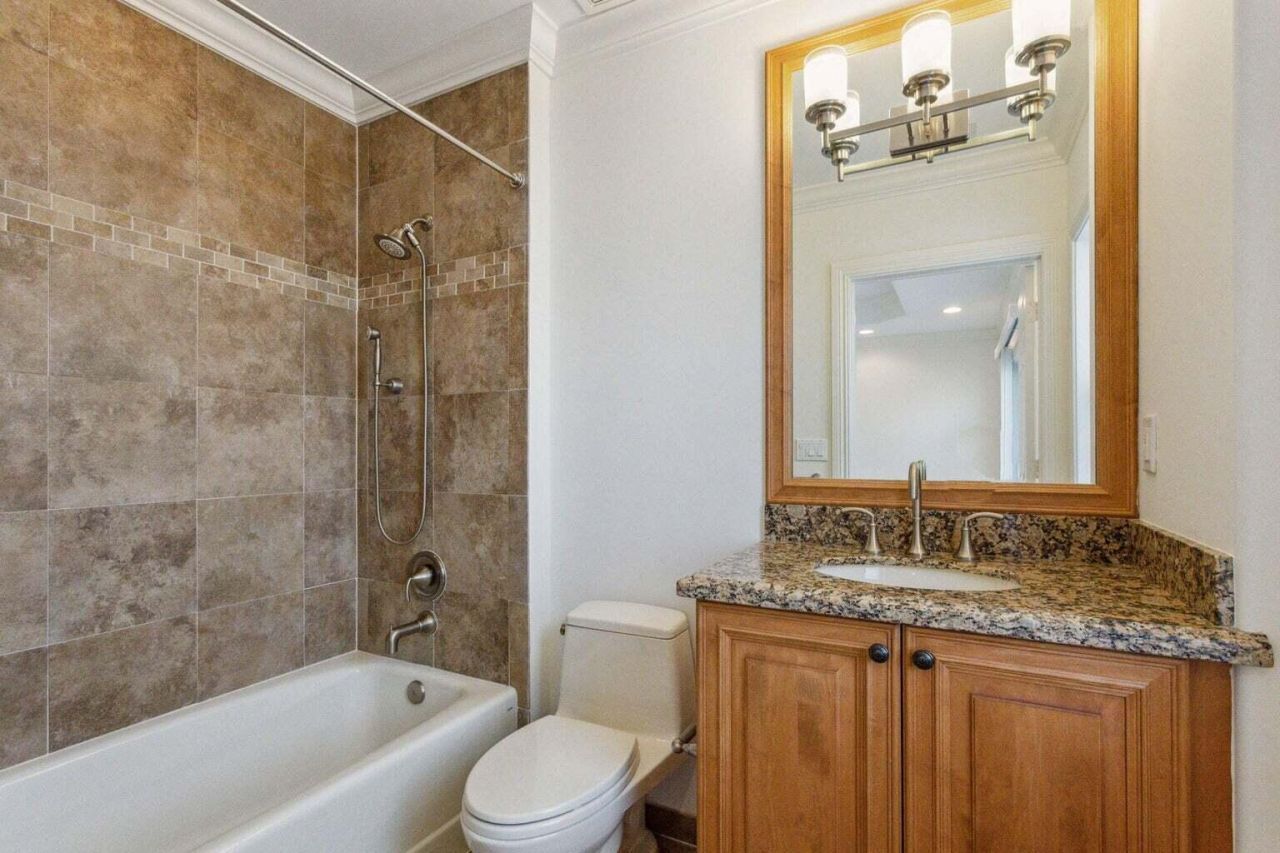 3863 NE 22nd Way, Lighthouse Point, FL 33064 Photo