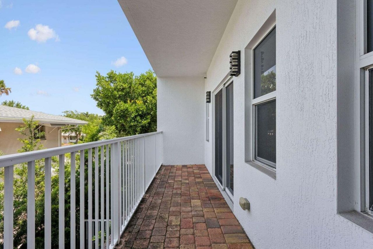 3863 NE 22nd Way, Lighthouse Point, FL 33064 Photo