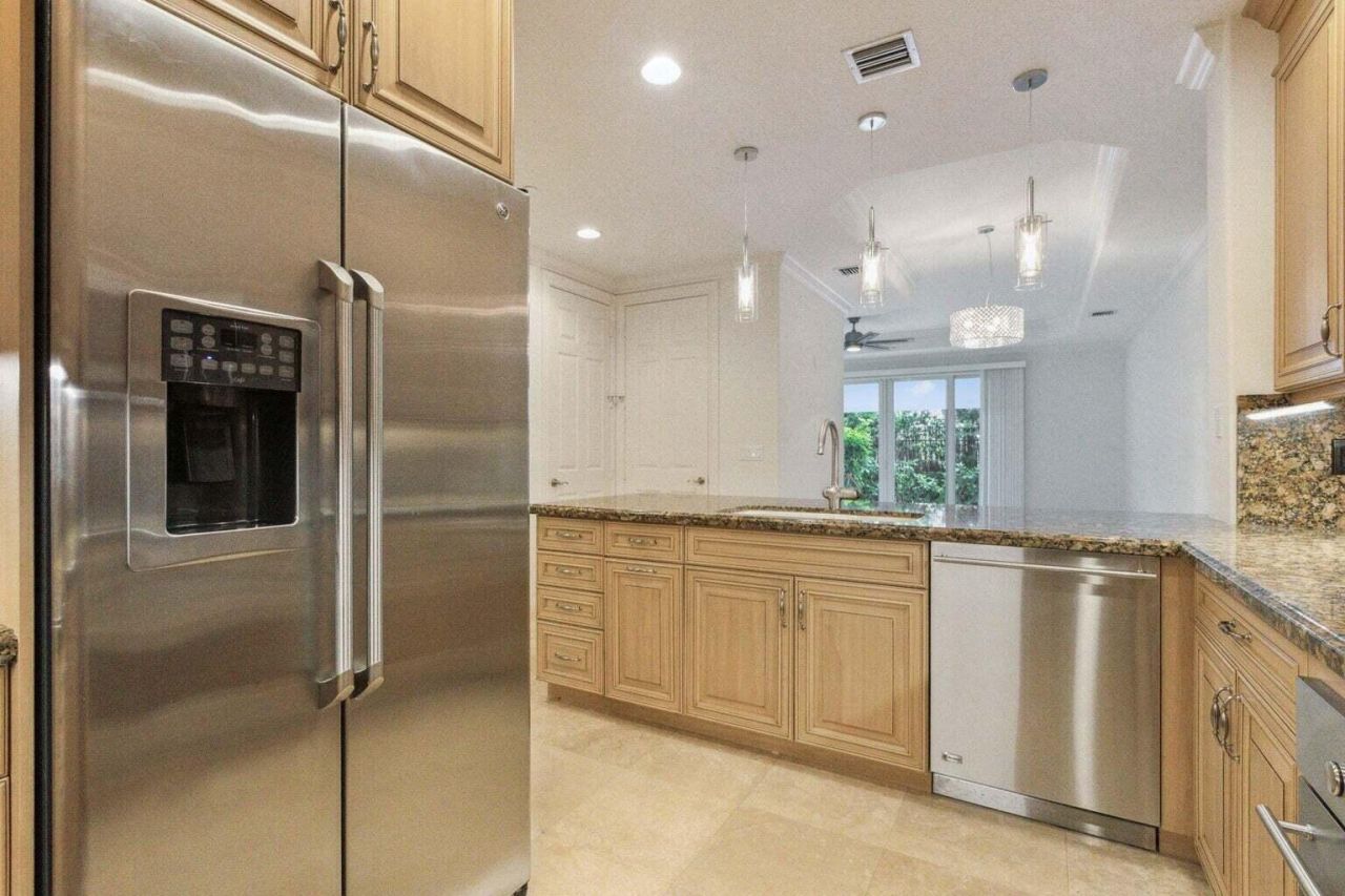 3863 NE 22nd Way, Lighthouse Point, FL 33064 Photo