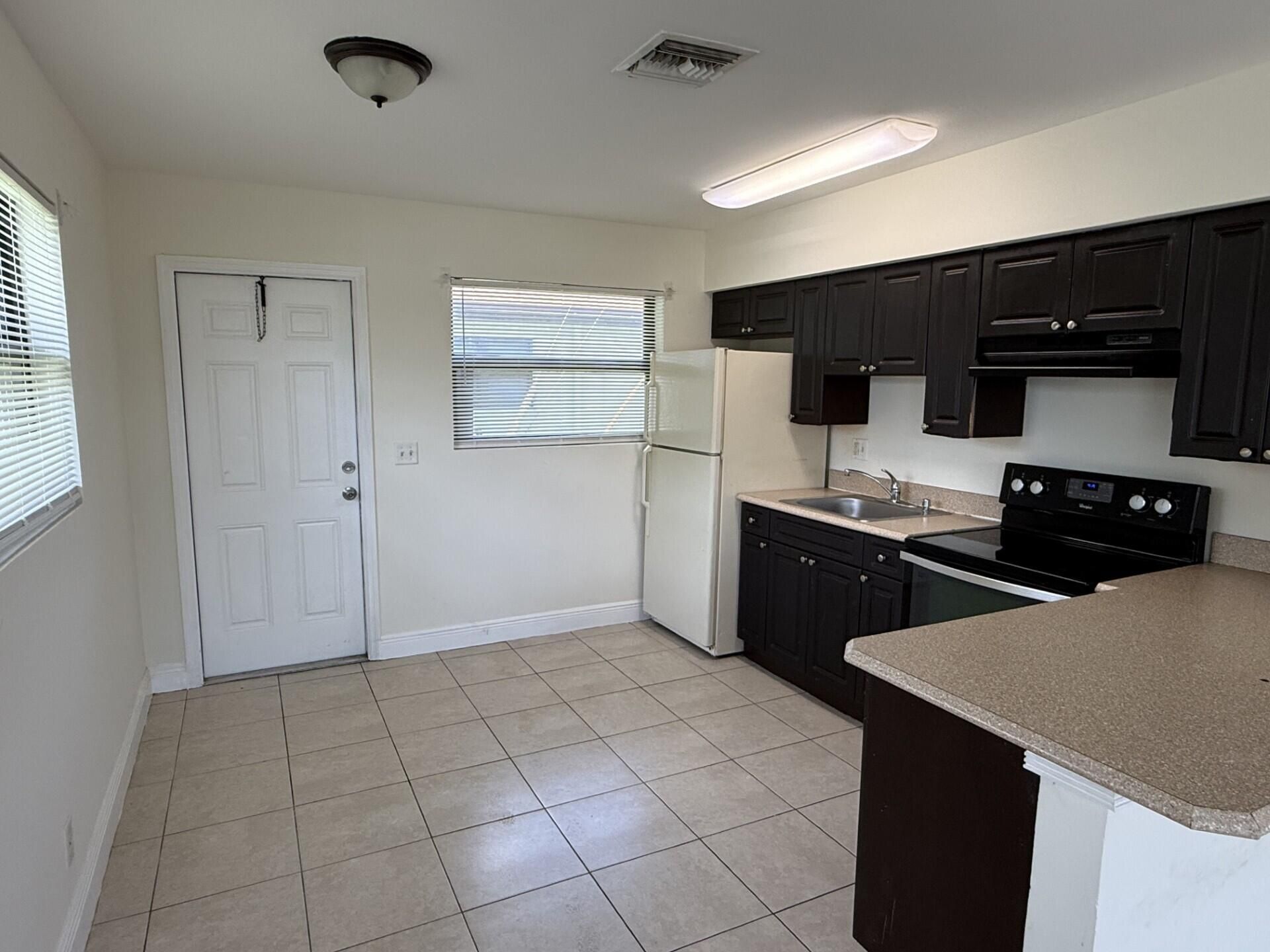 2820 Avenue S, Unit A1, Riviera Beach, FL 33404 Photo