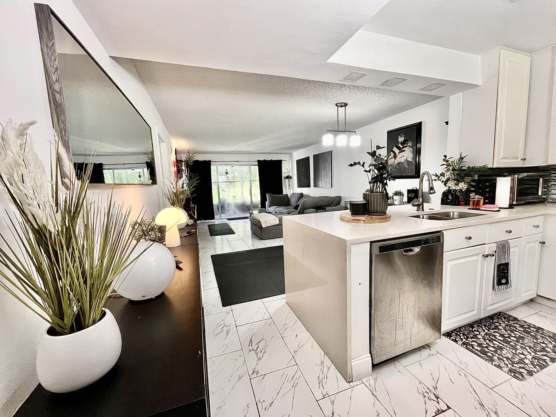 8301 Sands Point Boulevard, Unit S306, Tamarac, FL 33321 Photo