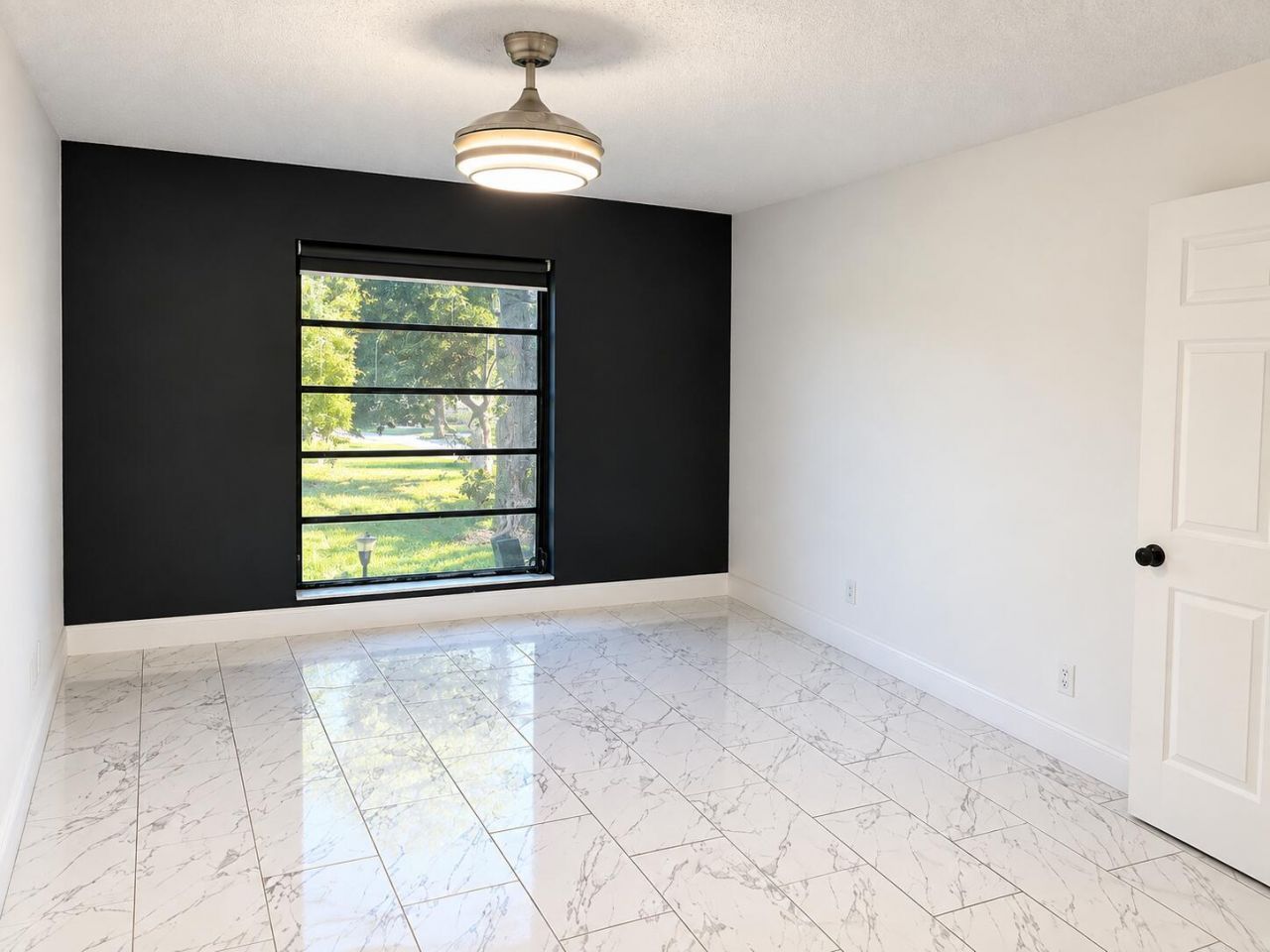 8301 Sands Point Boulevard, Unit S306, Tamarac, FL 33321 Photo