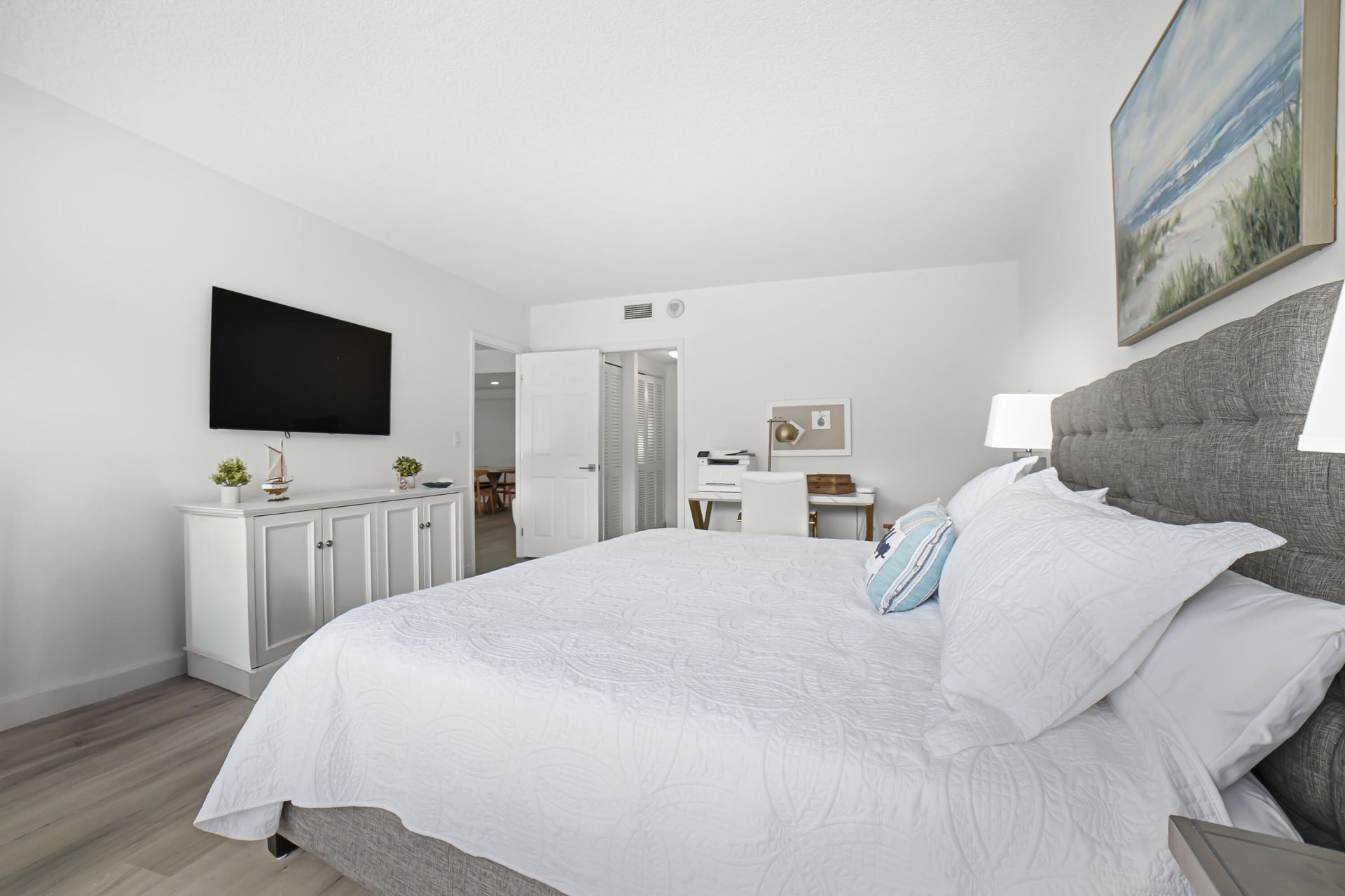 2780 S Ocean Boulevard, Unit 309, Palm Beach, FL 33480 Photo