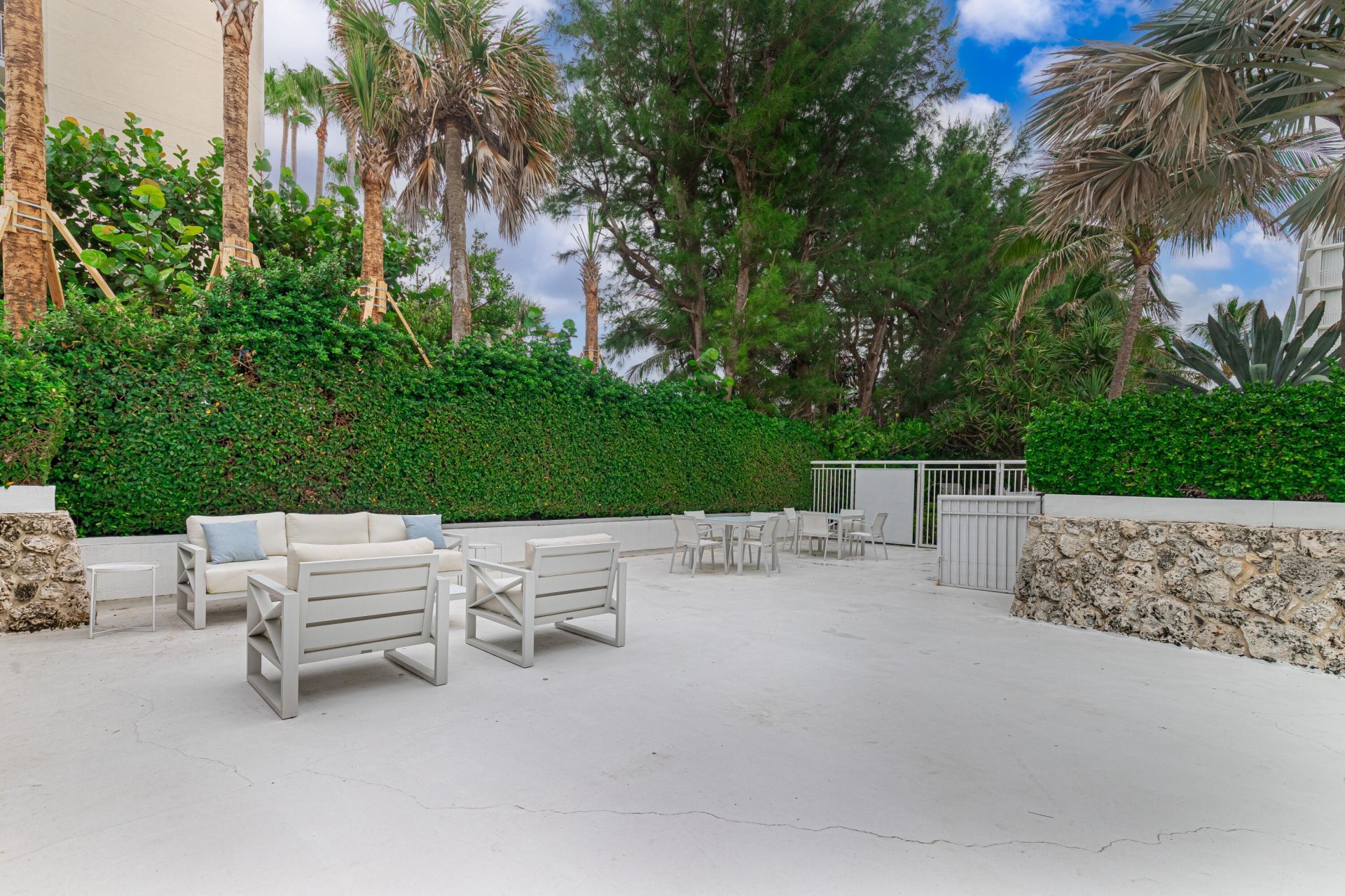 2780 S Ocean Boulevard, Unit 309, Palm Beach, FL 33480 Photo