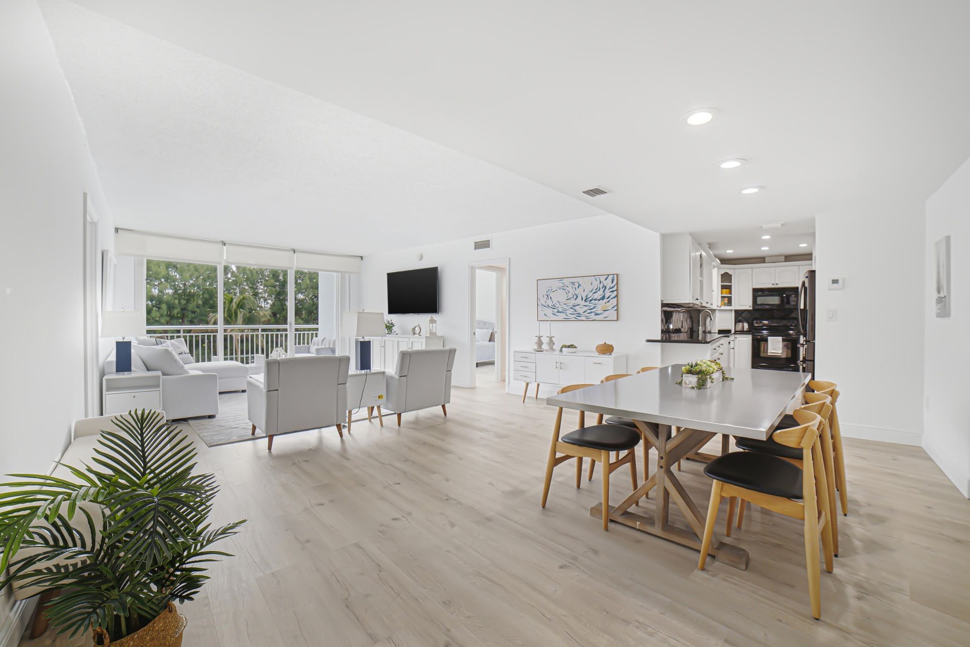 2780 S Ocean Boulevard, Unit 309, Palm Beach, FL 33480 Photo