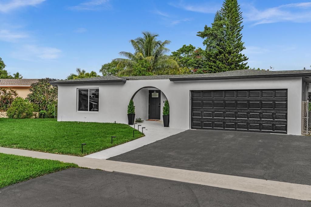 2070 NW 78th Avenue, Sunrise, FL 33322 Photo