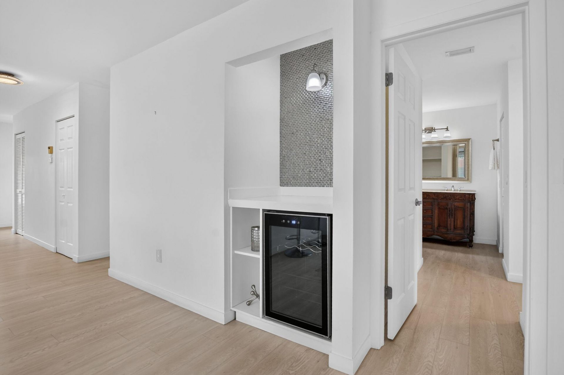 8545 Casa Del Lago, Unit 38 H, Boca Raton, FL 33433 Photo