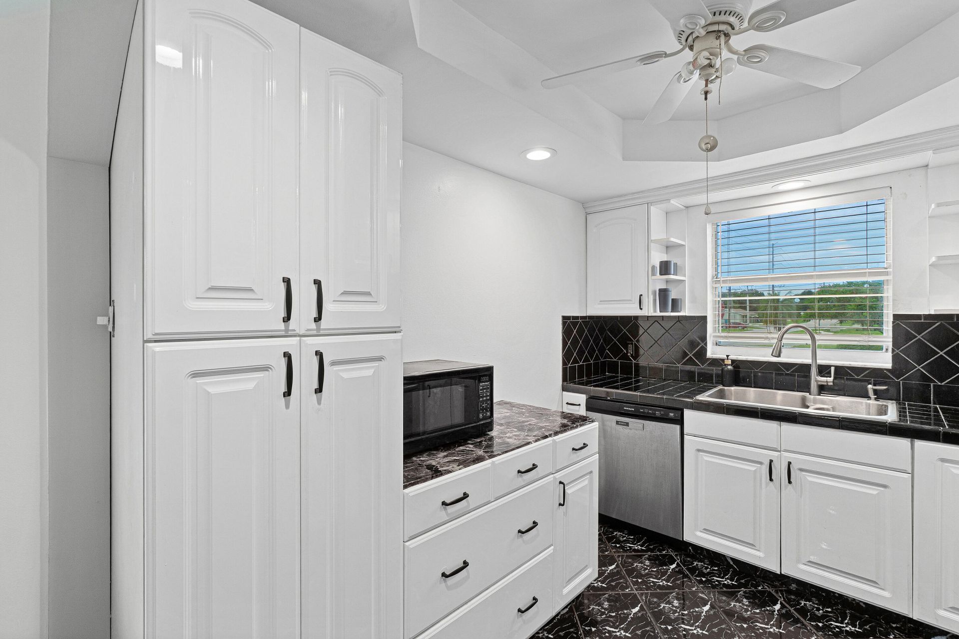 215 SW 8th Street, Boynton Beach, FL 33426 Photo