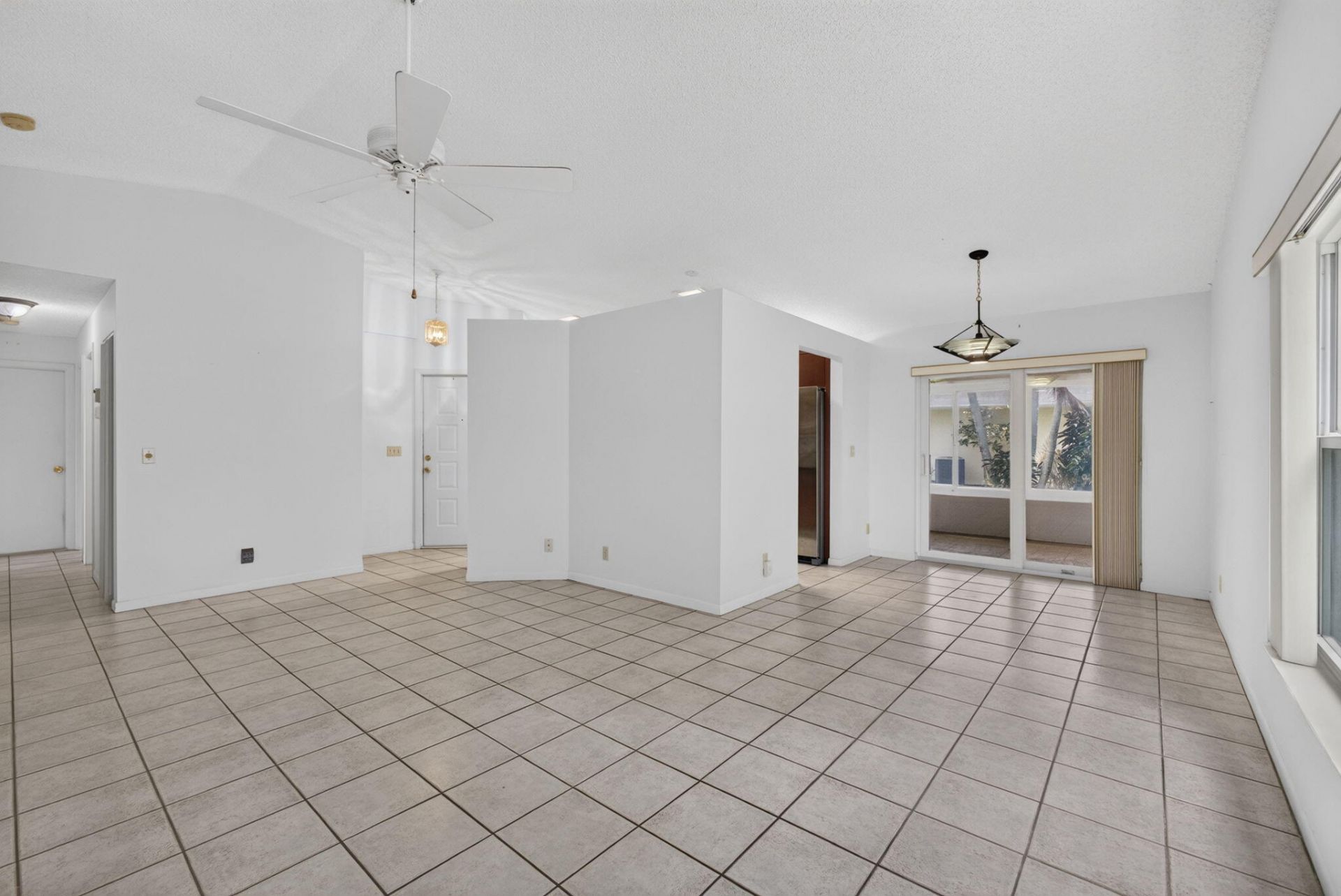 1252 Pine Sage Circle, West Palm Beach, FL 33409 Photo