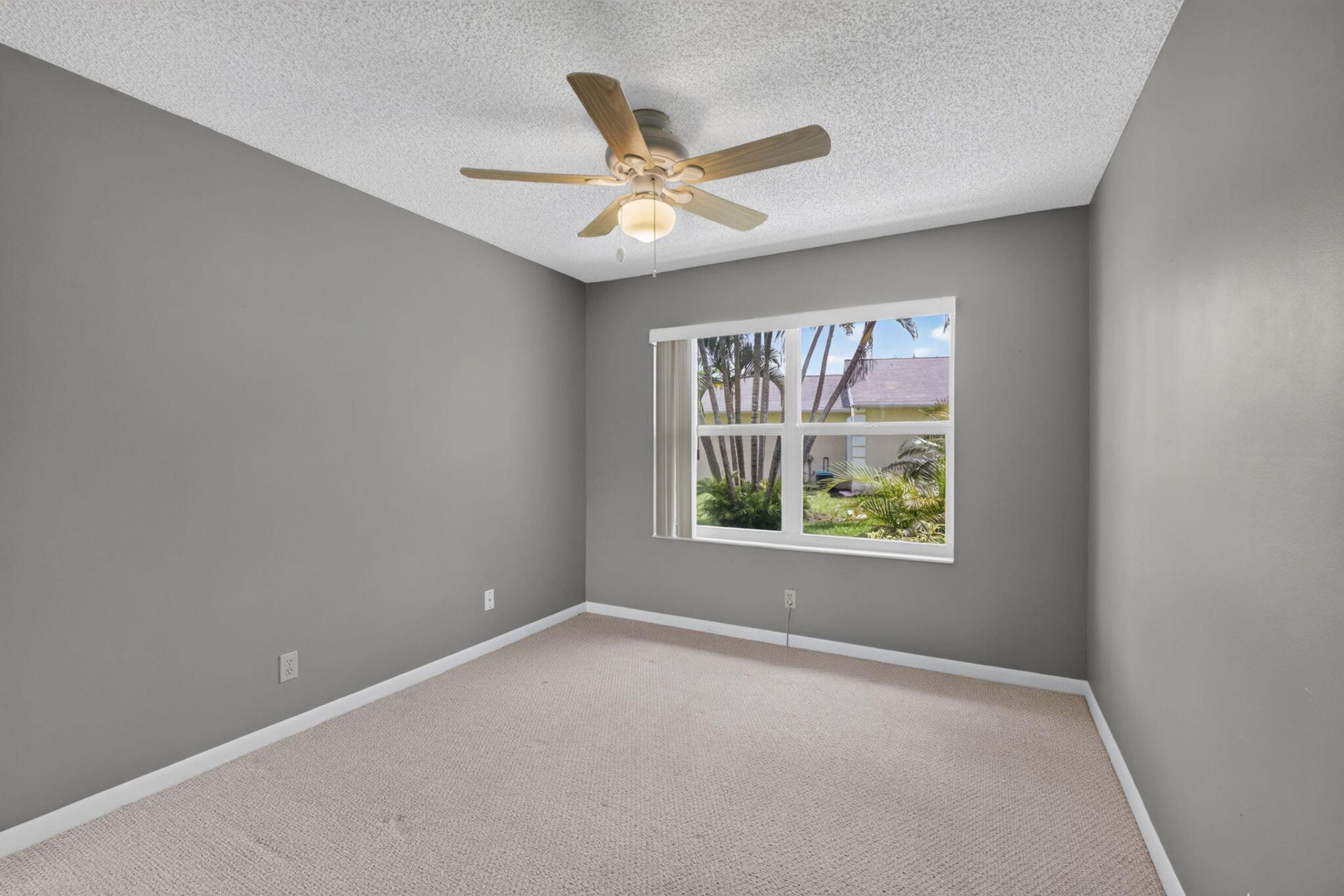 1252 Pine Sage Circle, West Palm Beach, FL 33409 Photo