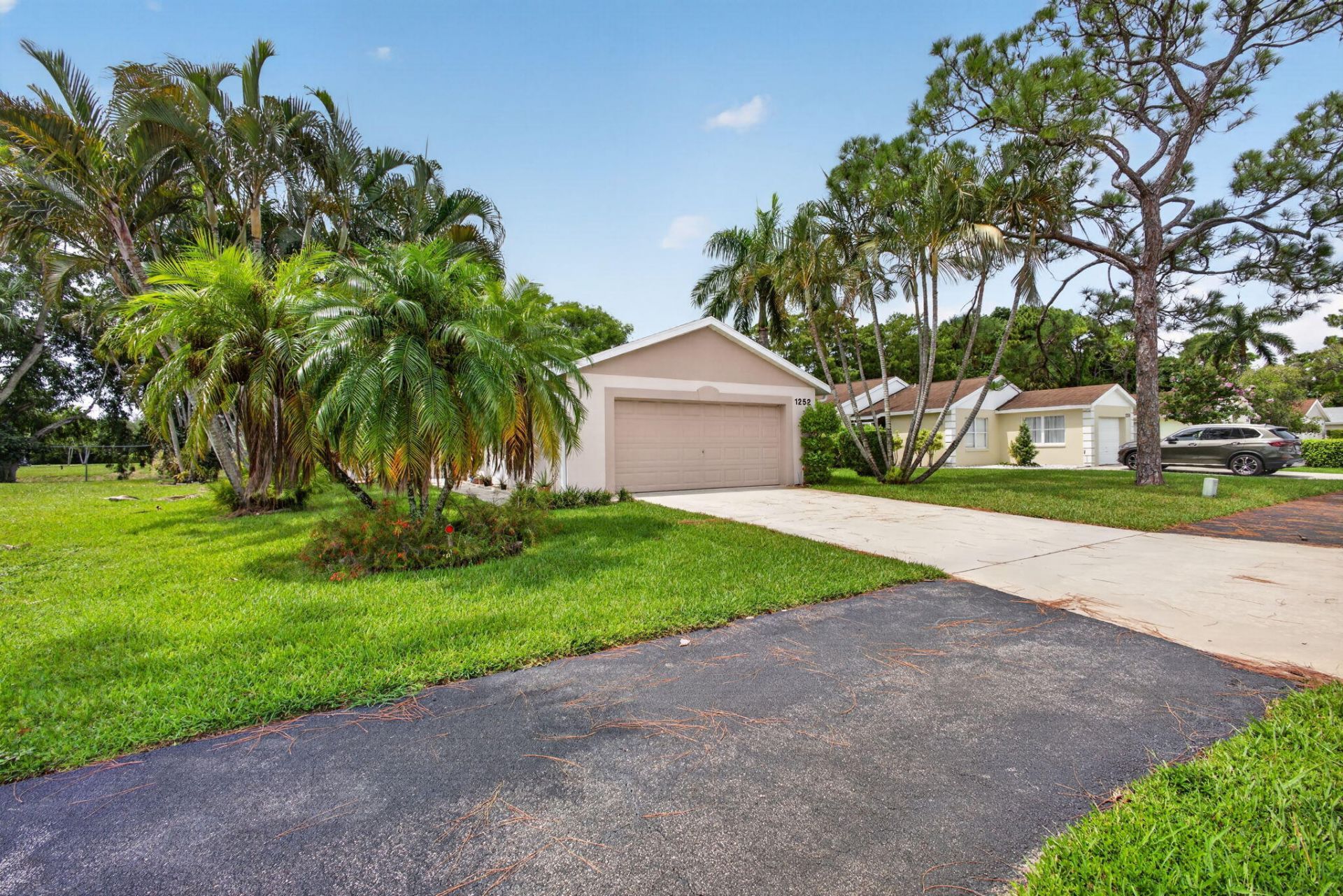 1252 Pine Sage Circle, West Palm Beach, FL 33409 Photo