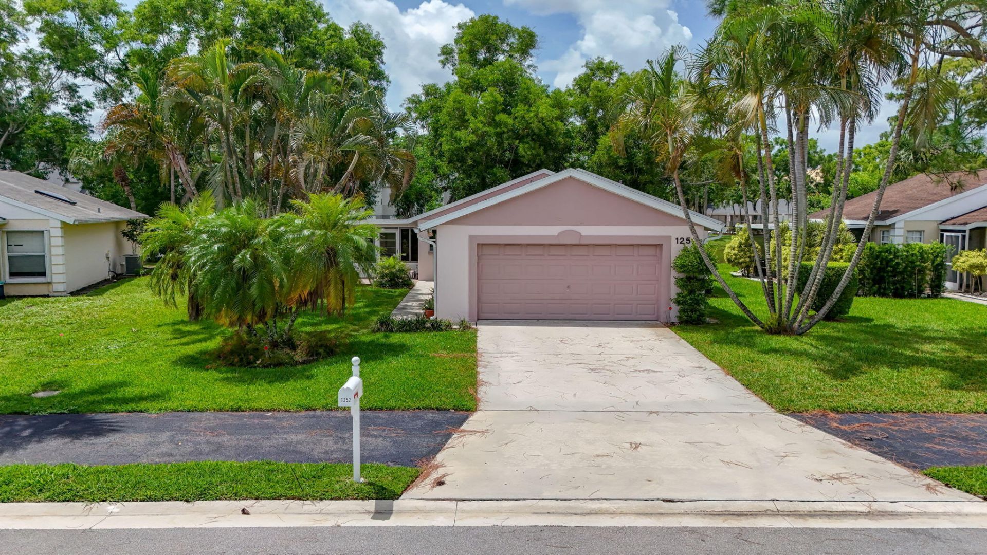 1252 Pine Sage Circle, West Palm Beach, FL 33409 Photo