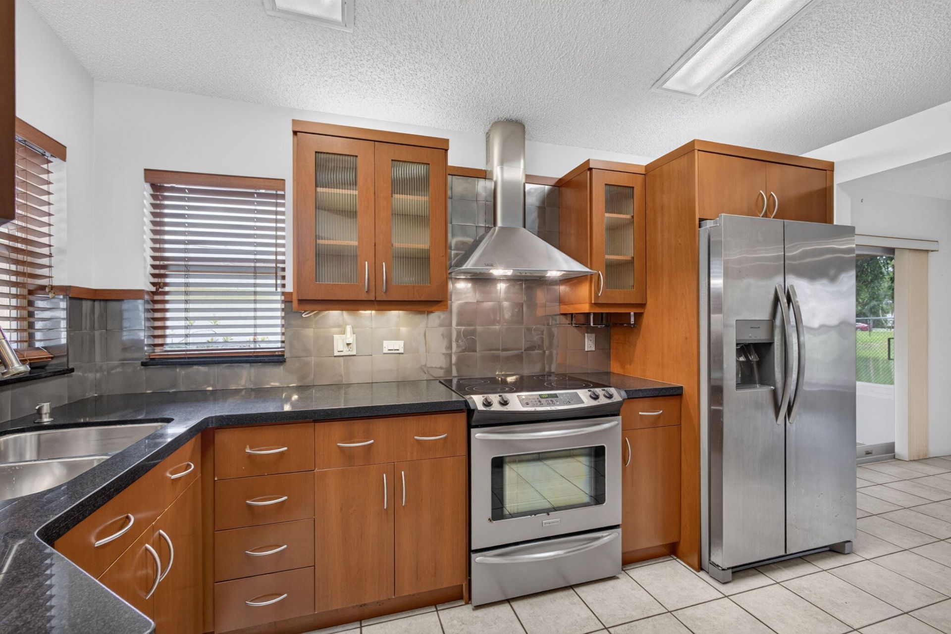 1252 Pine Sage Circle, West Palm Beach, FL 33409 Photo