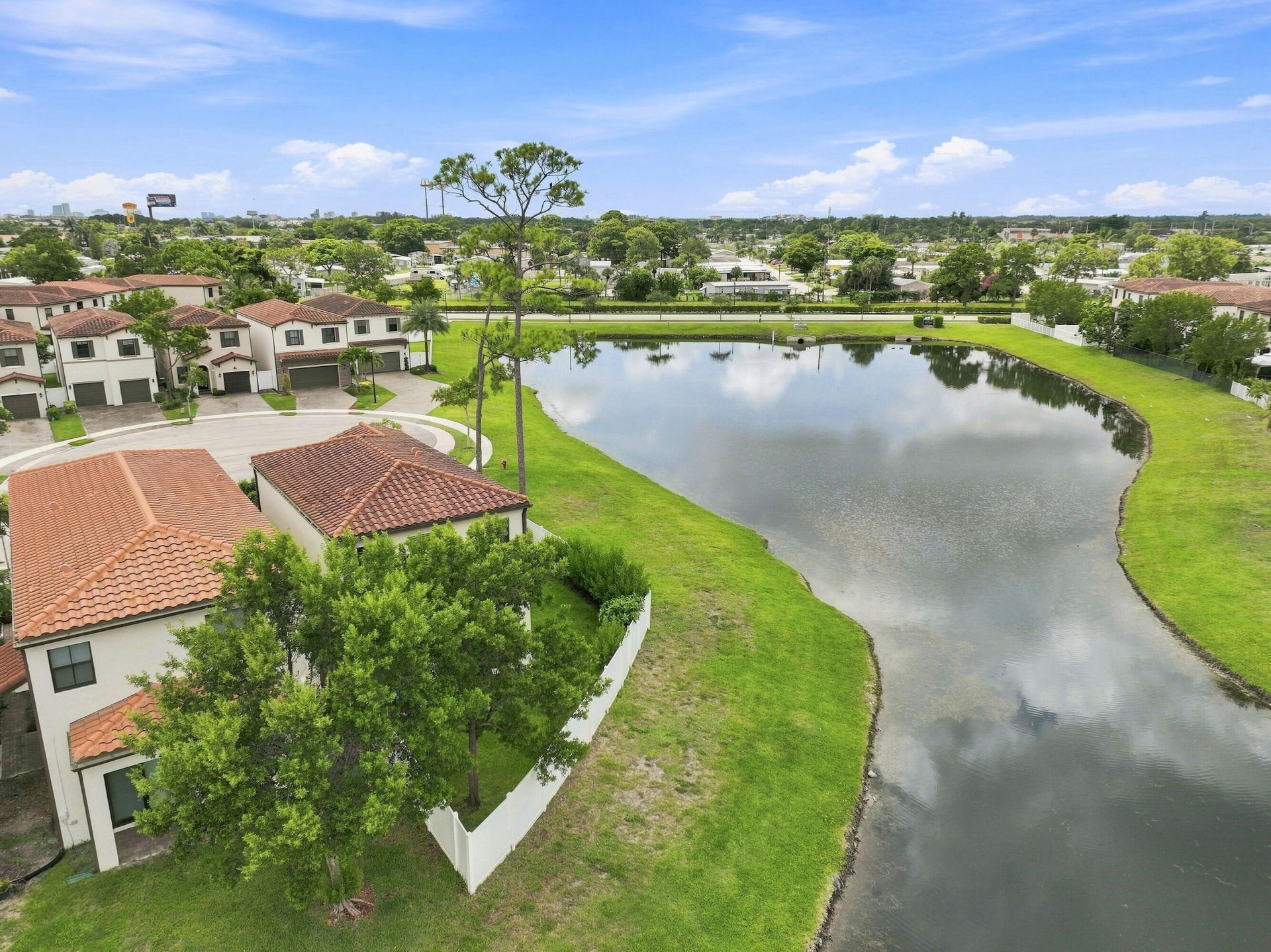 3000 King Palm Way, Riviera Beach, FL 33410 Photo
