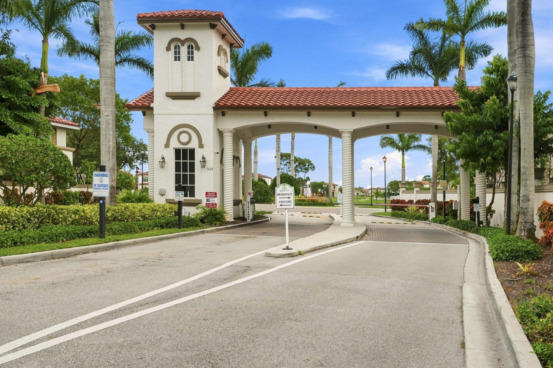 3000 King Palm Way, Riviera Beach, FL 33410 Photo