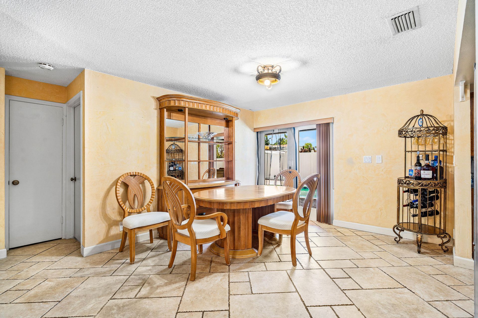 5811 SW 53rd Terrace, Davie, FL 33314 Photo