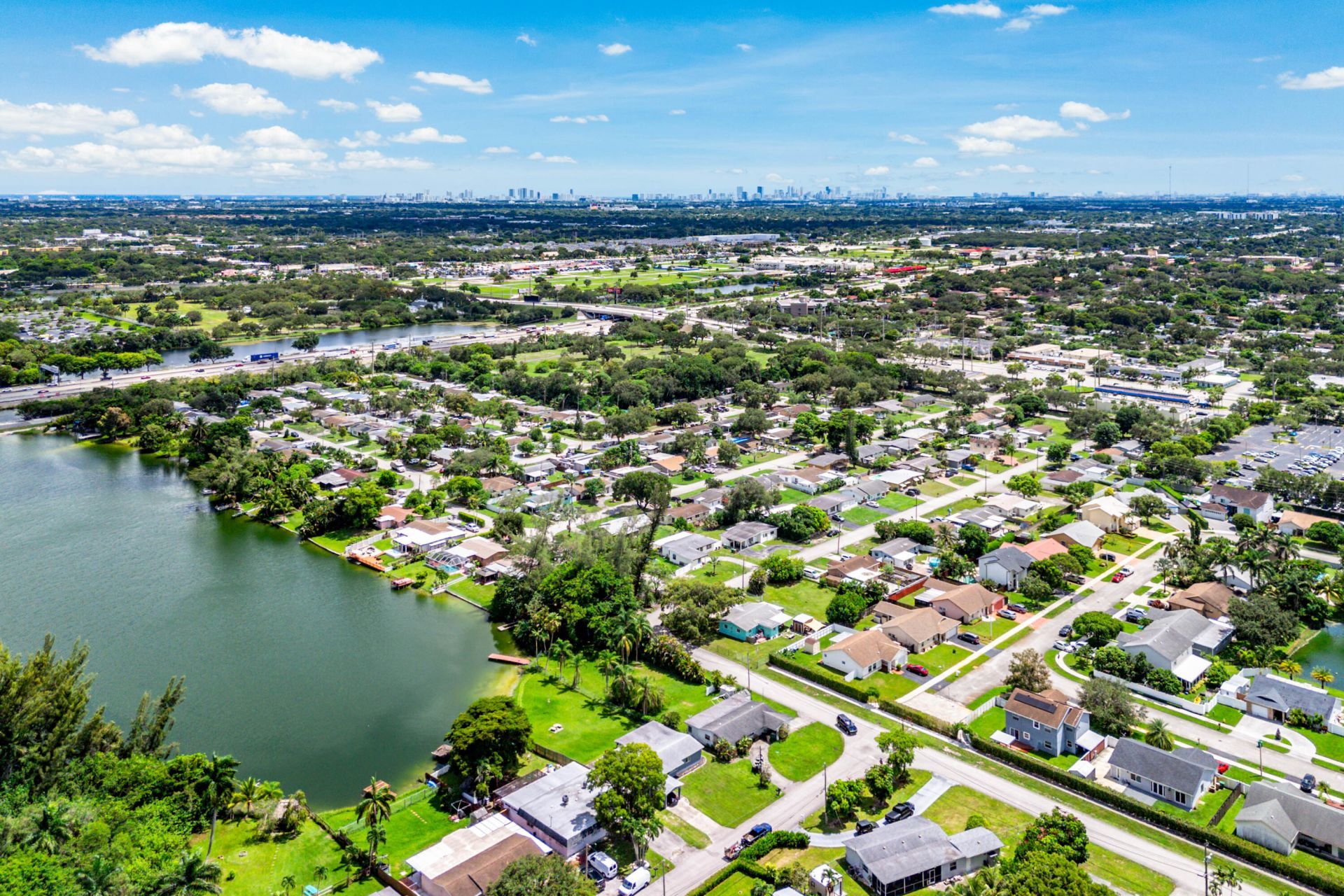 5811 SW 53rd Terrace, Davie, FL 33314 Photo