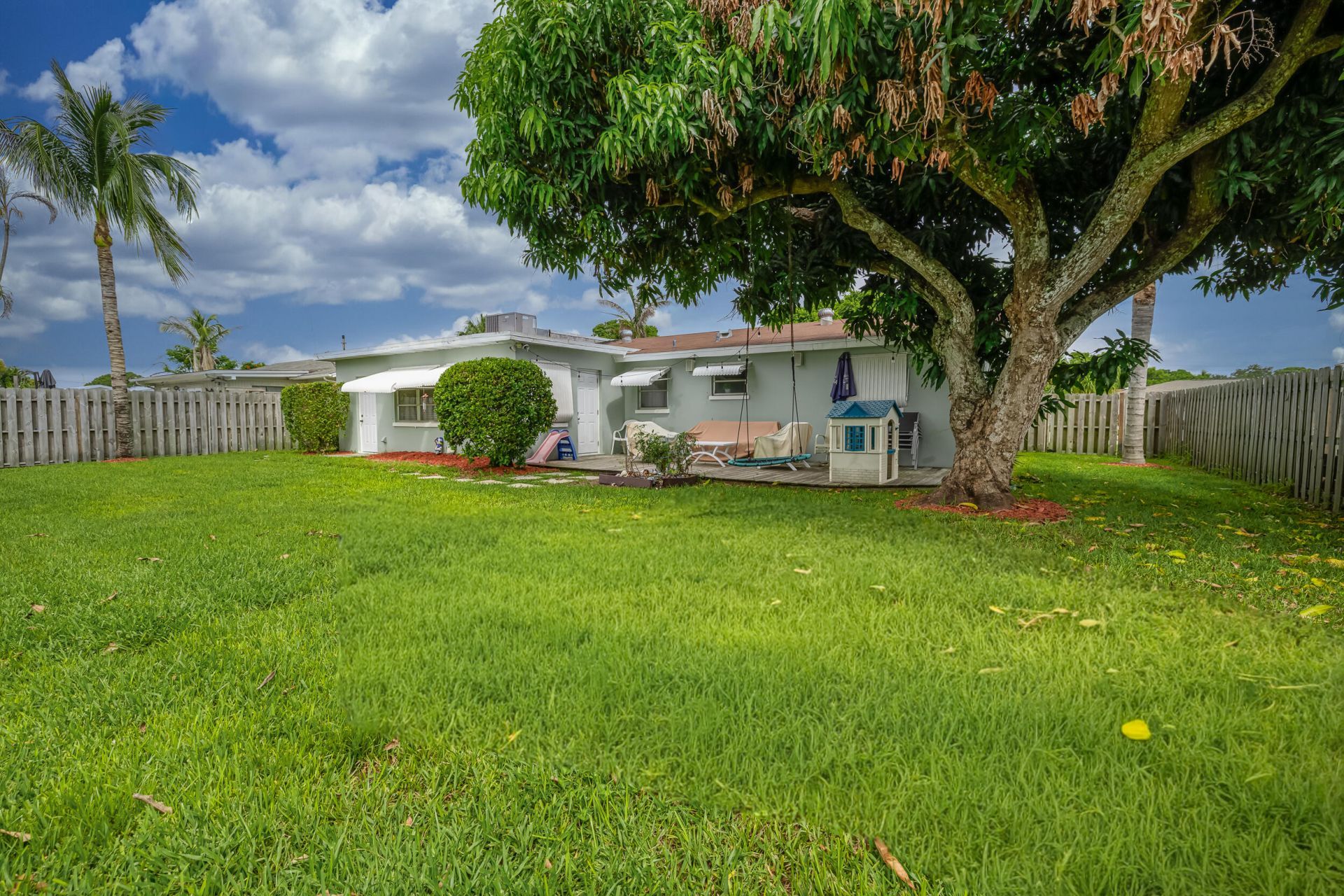 2038 SE Monroe Street, Stuart, FL 34997 Photo