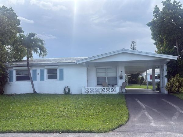 4301 NW 1st Terrace, Deerfield Beach, FL 33064