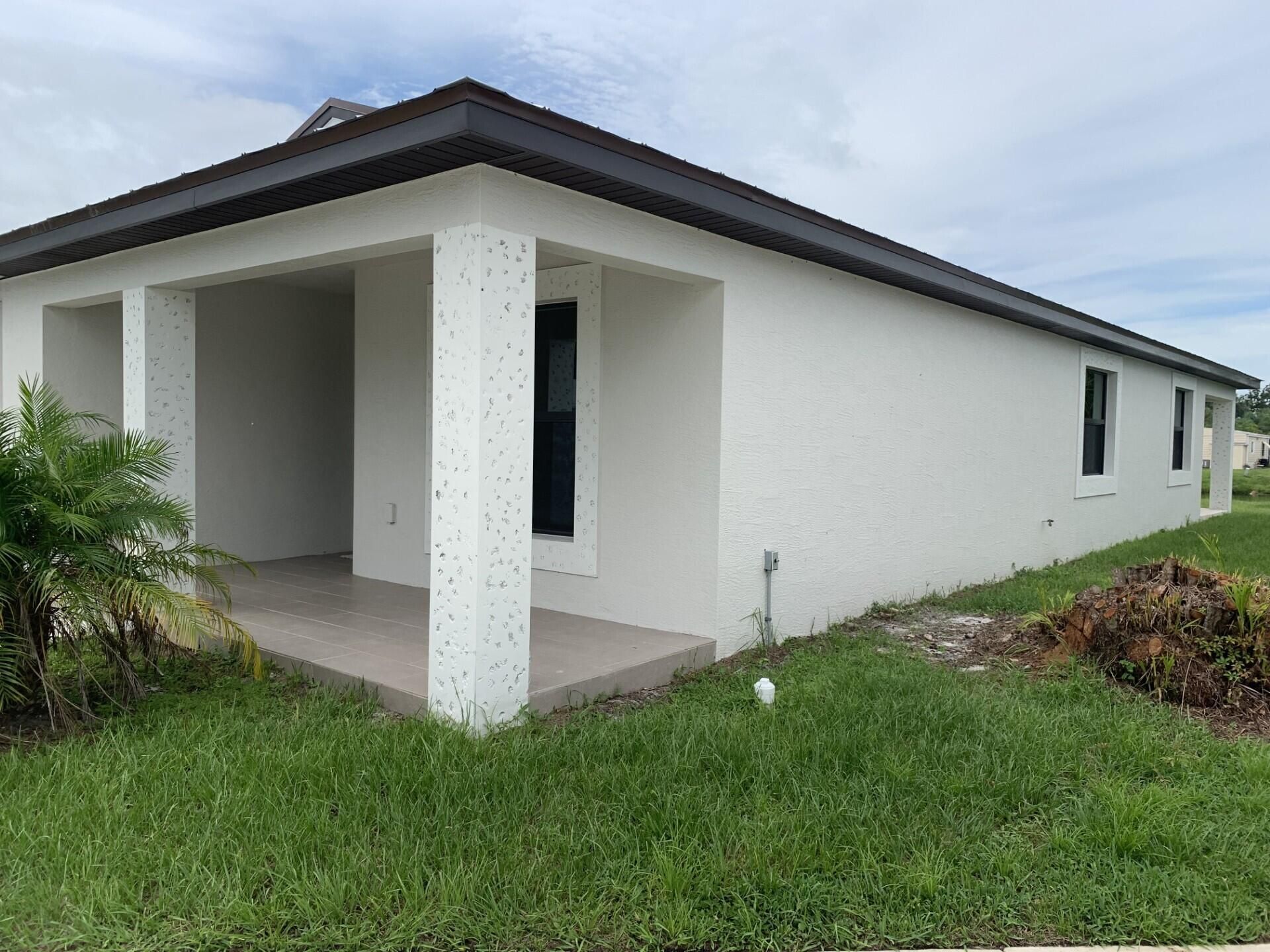 17 El Portal Lane, Port Saint Lucie, FL 34952 Photo