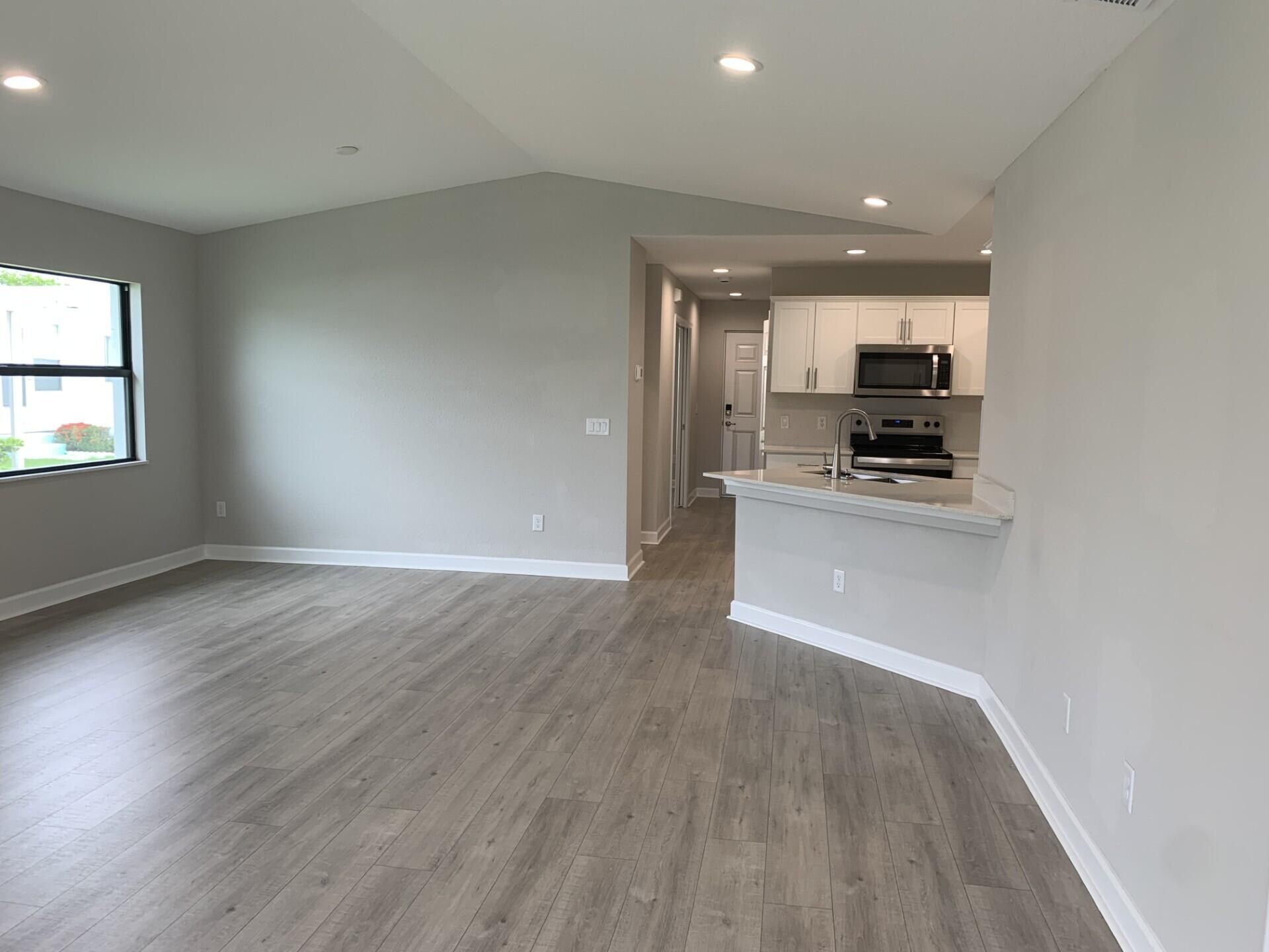17 El Portal Lane, Port Saint Lucie, FL 34952 Photo