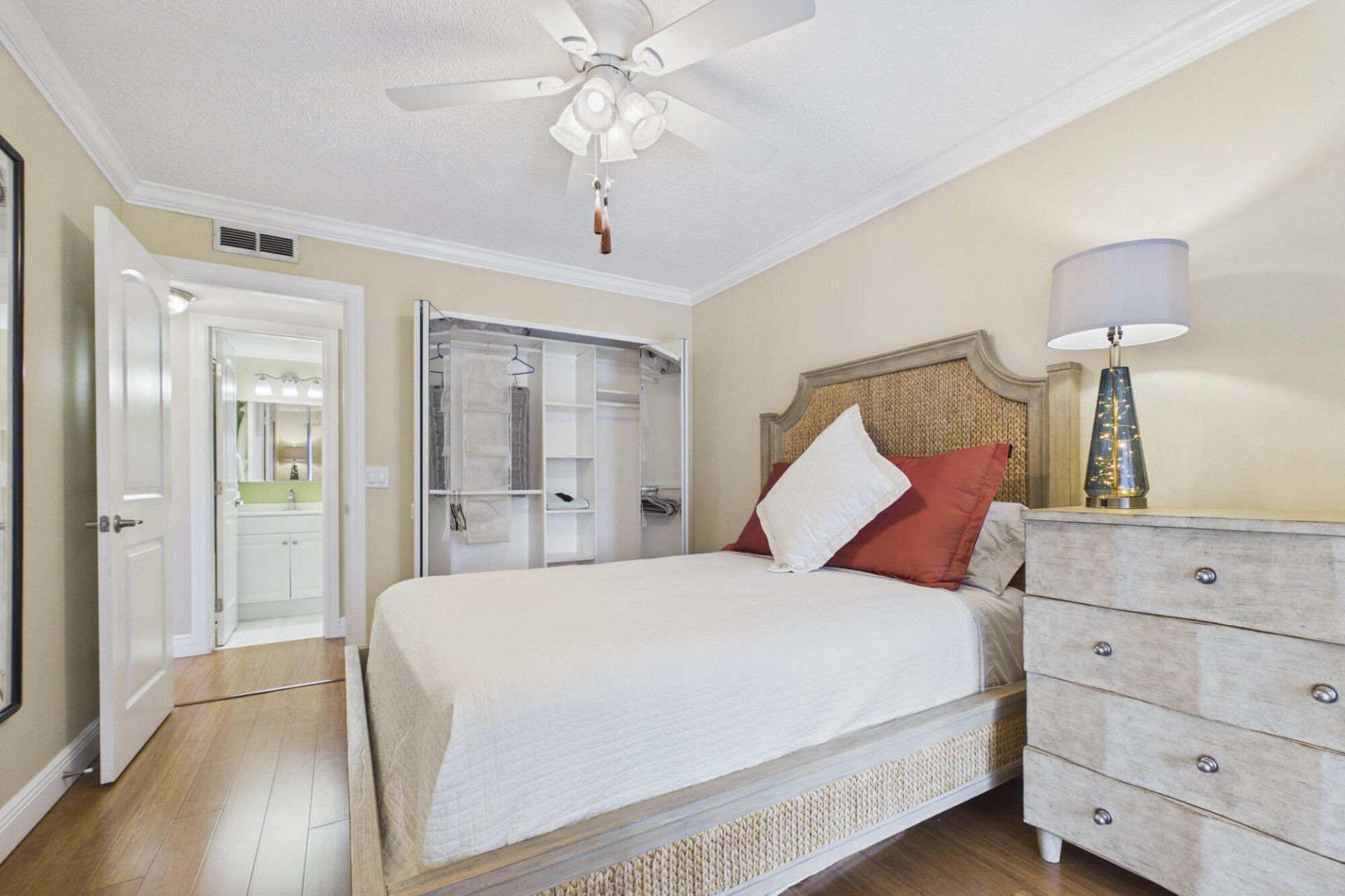 272 Northampton N, West Palm Beach, FL 33417 Photo
