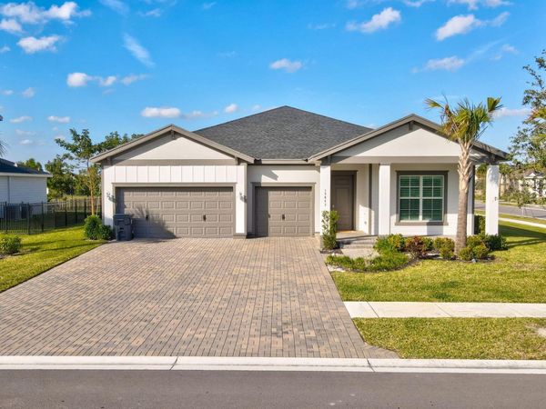 19043 BROAD SHORE Walk, Loxahatchee, FL 33470