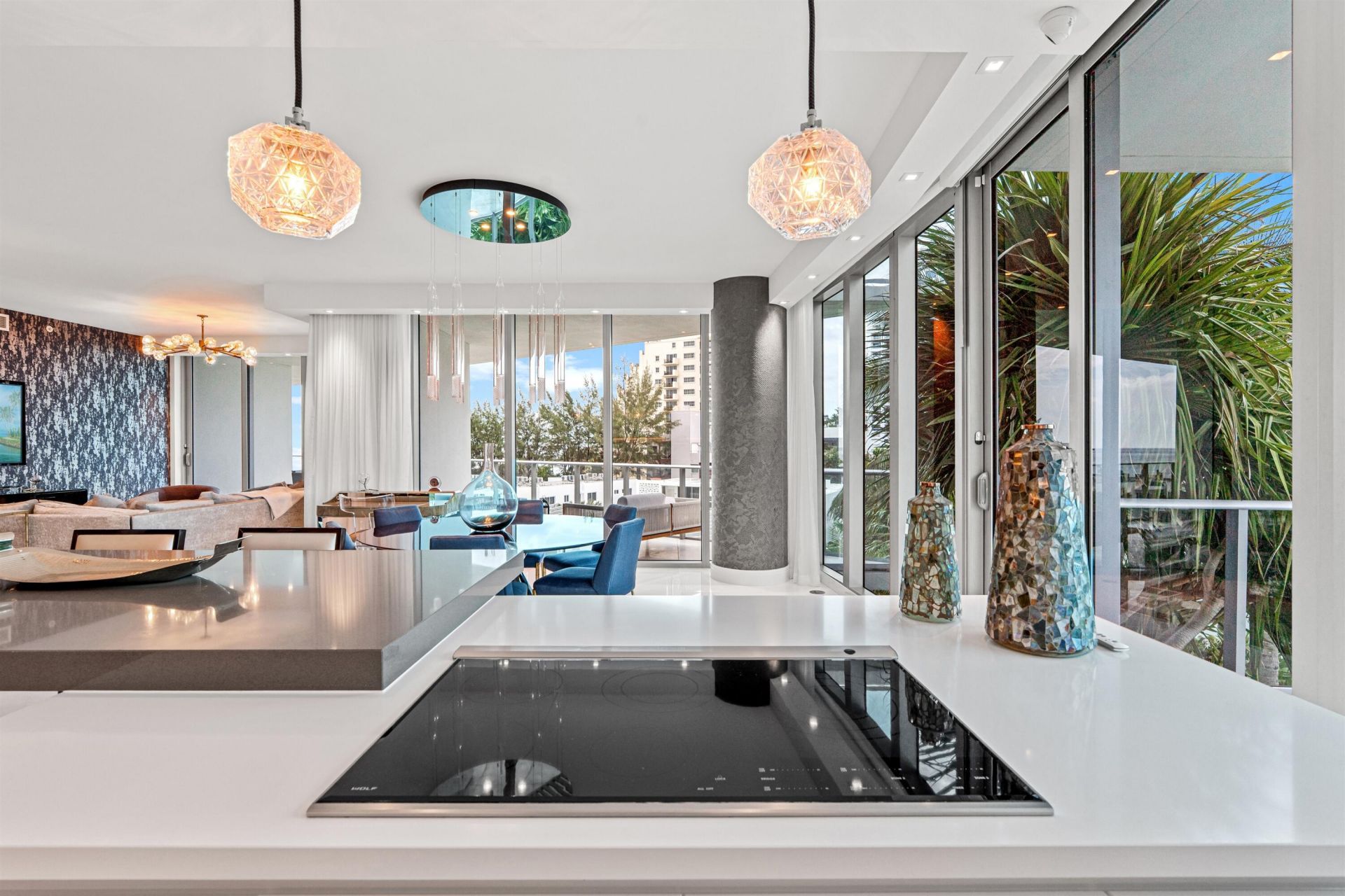 701 N Fort Lauderdale Beach Boulevard, Unit 405, Fort Lauderdale, FL 33304 Photo