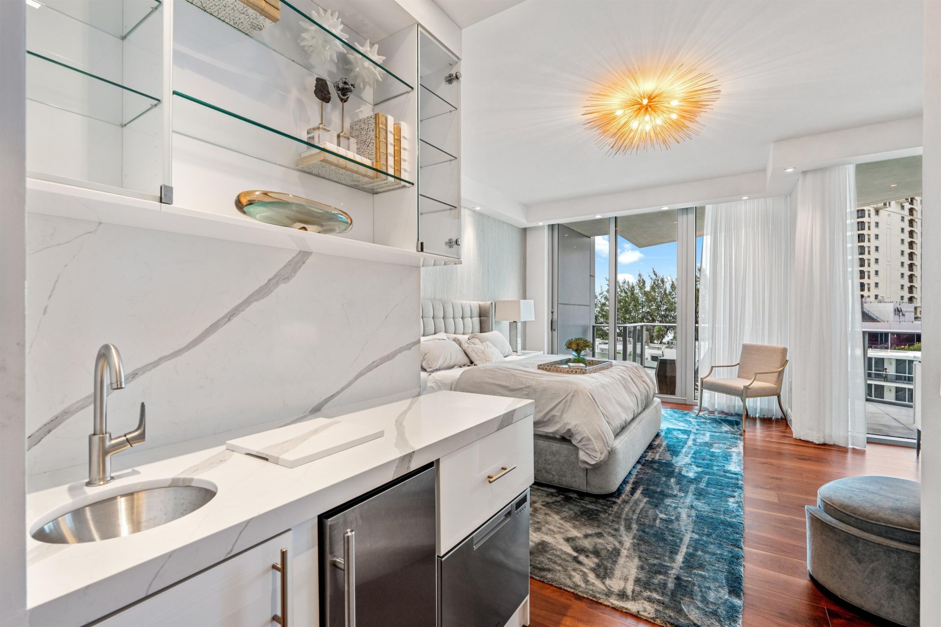 701 N Fort Lauderdale Beach Boulevard, Unit 405, Fort Lauderdale, FL 33304 Photo