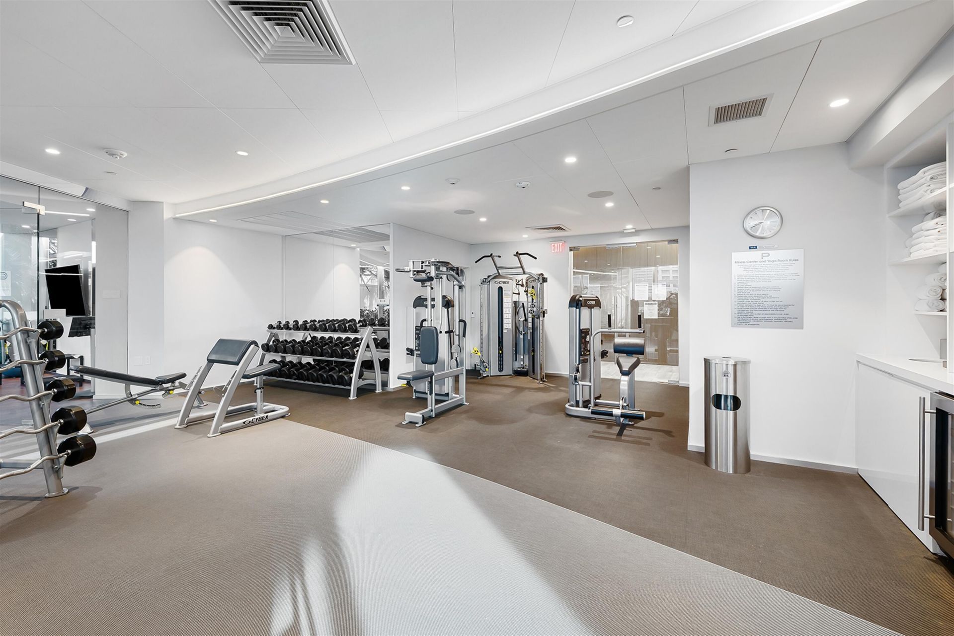 701 N Fort Lauderdale Beach Boulevard, Unit 405, Fort Lauderdale, FL 33304 Photo