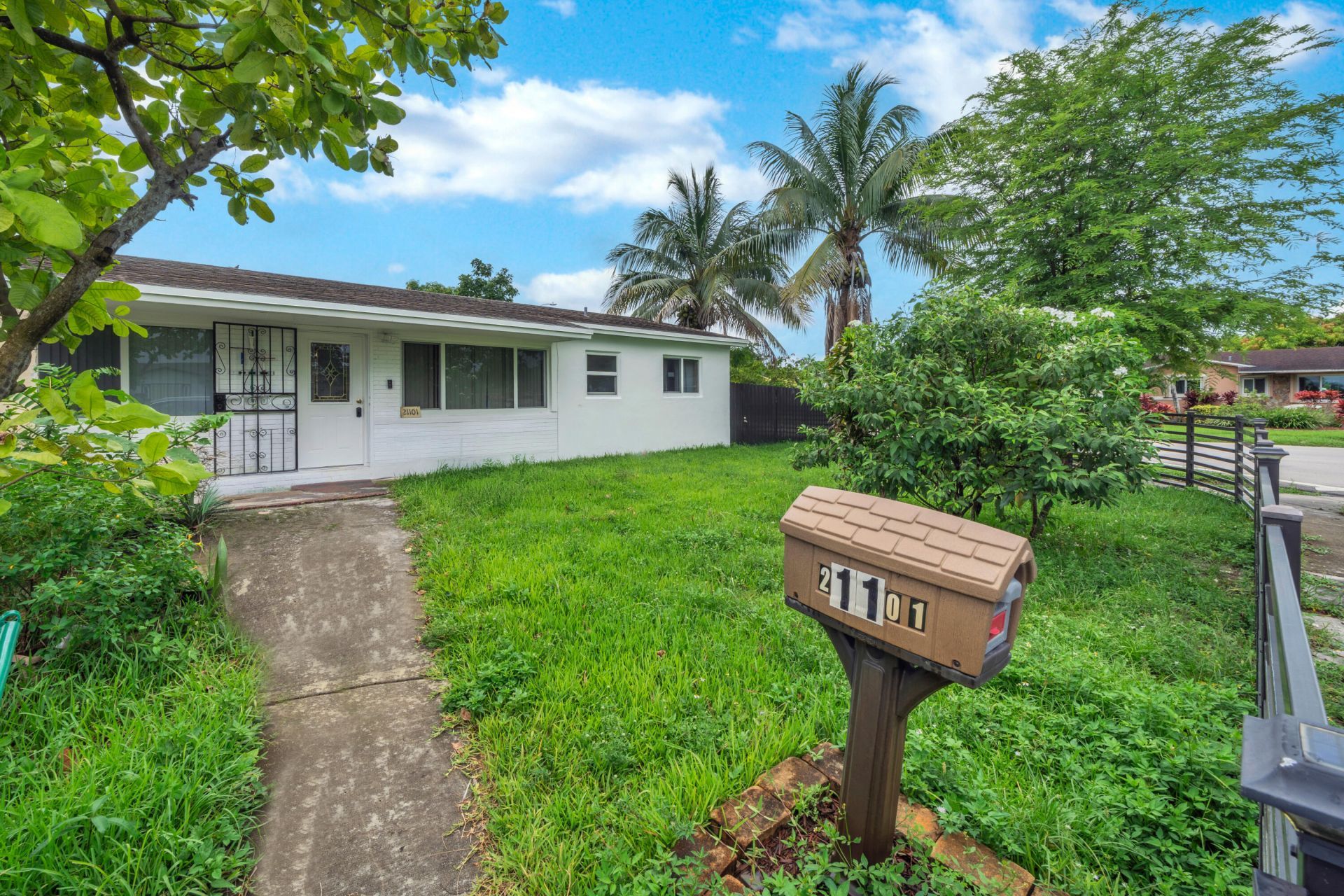 21101 NW 29th Avenue, Miami Gardens, FL 33056 Photo