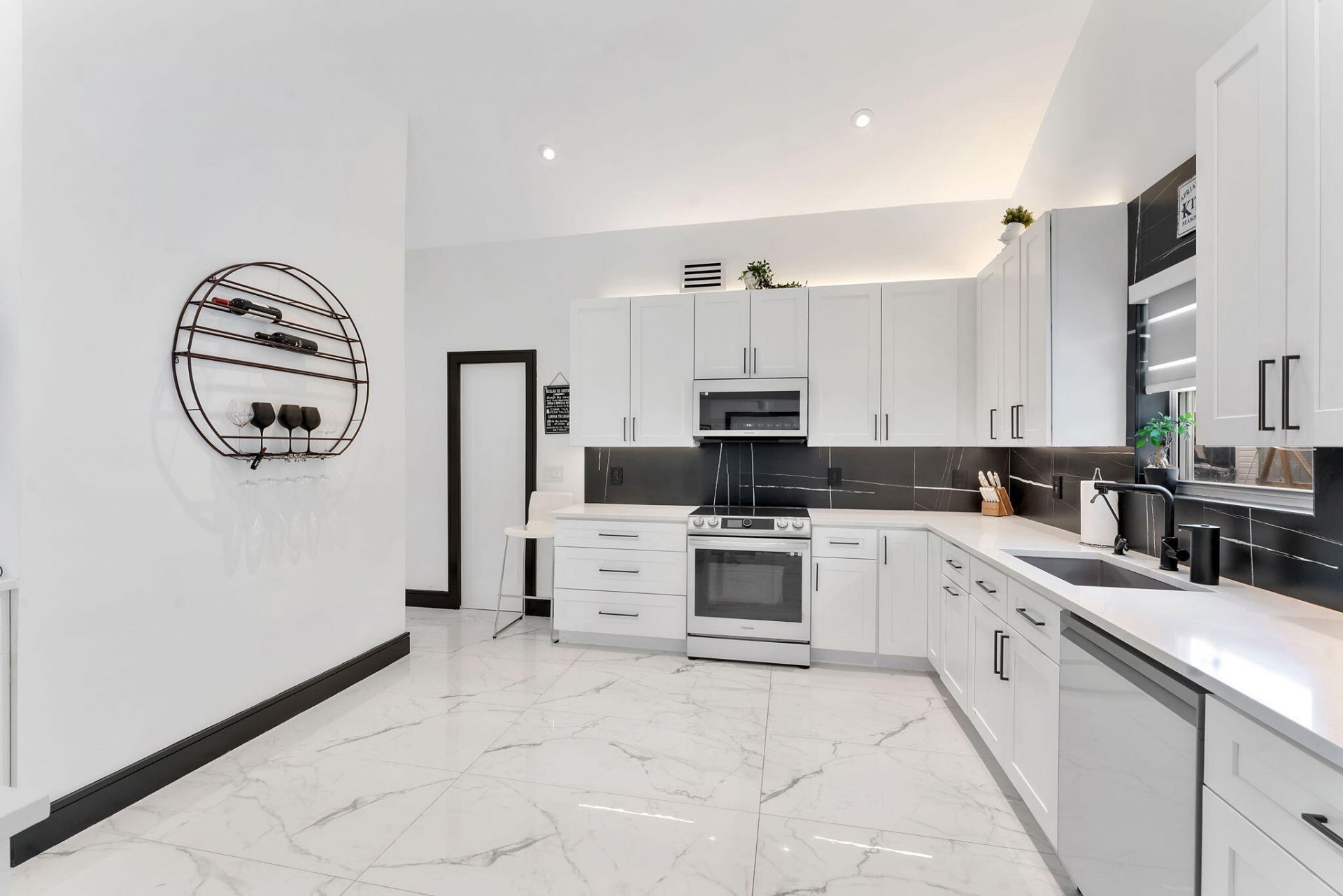 5800 SW 19th Street, Plantation, FL 33317 Photo