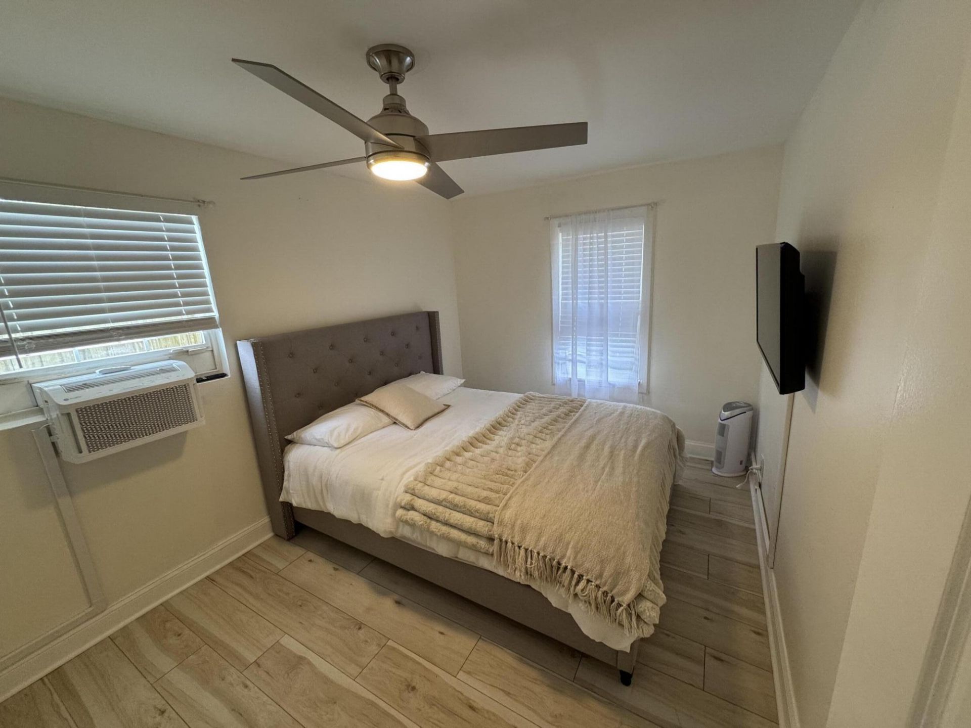 17 S D Street, Unit 1, Lake Worth Beach, FL 33460 Photo